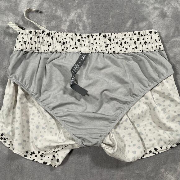 Vuori Clementine Shorts Medium Lined Animal Print Athleisure Running Stretch - Picture 5 of 8